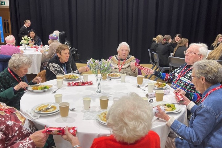 A Memorable Christmas Meal with Fullhurst Community College